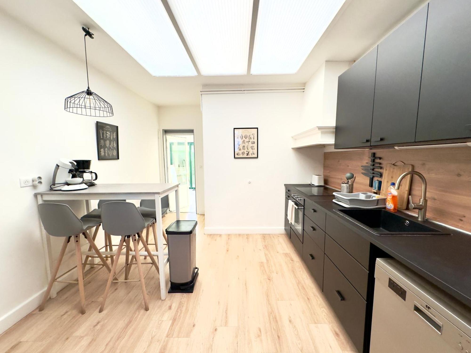 4 Chambres - Grande Maison - Parking - Jardin อาเมียงส์ ภายนอก รูปภาพ