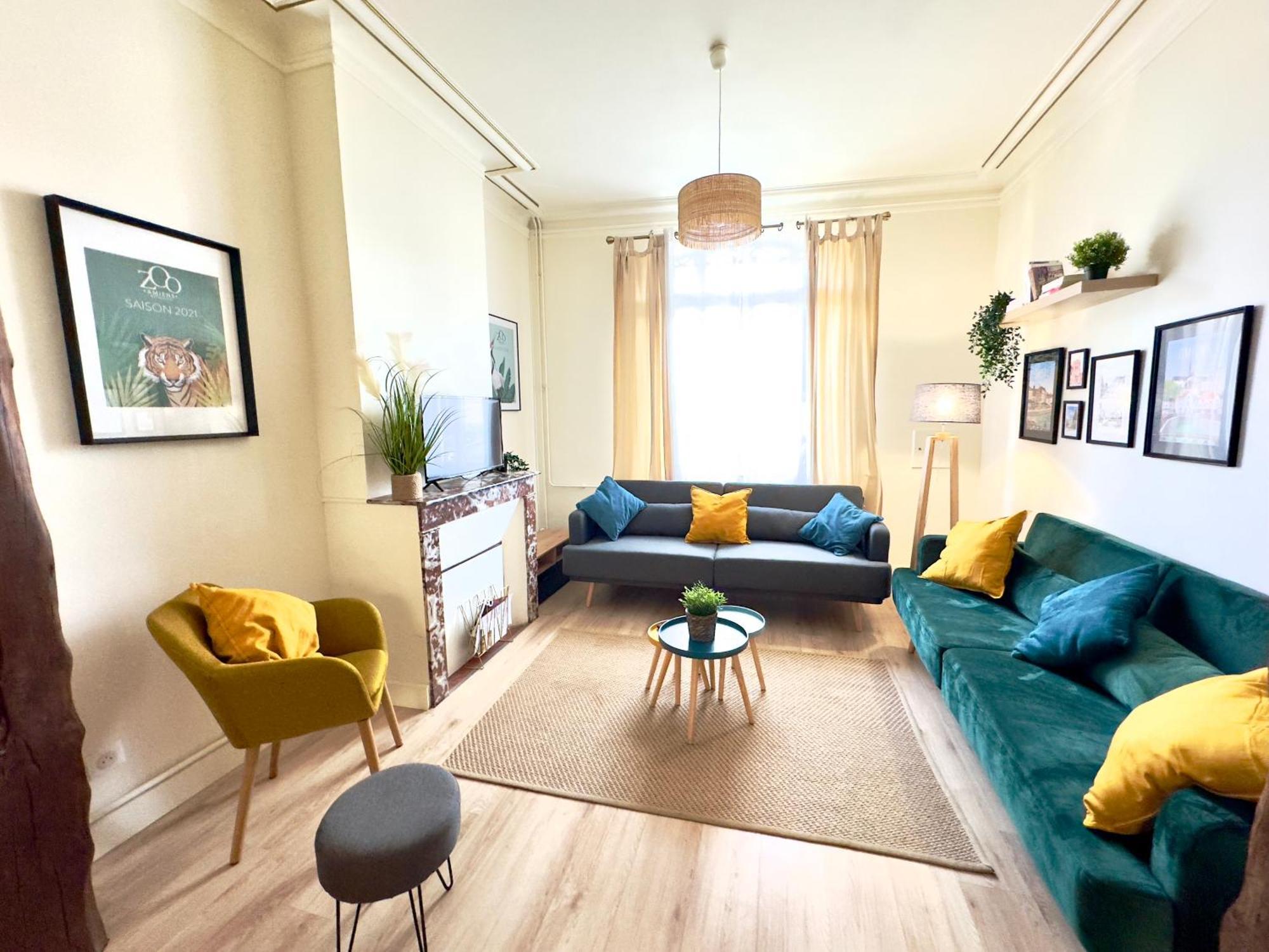 4 Chambres - Grande Maison - Parking - Jardin อาเมียงส์ ภายนอก รูปภาพ