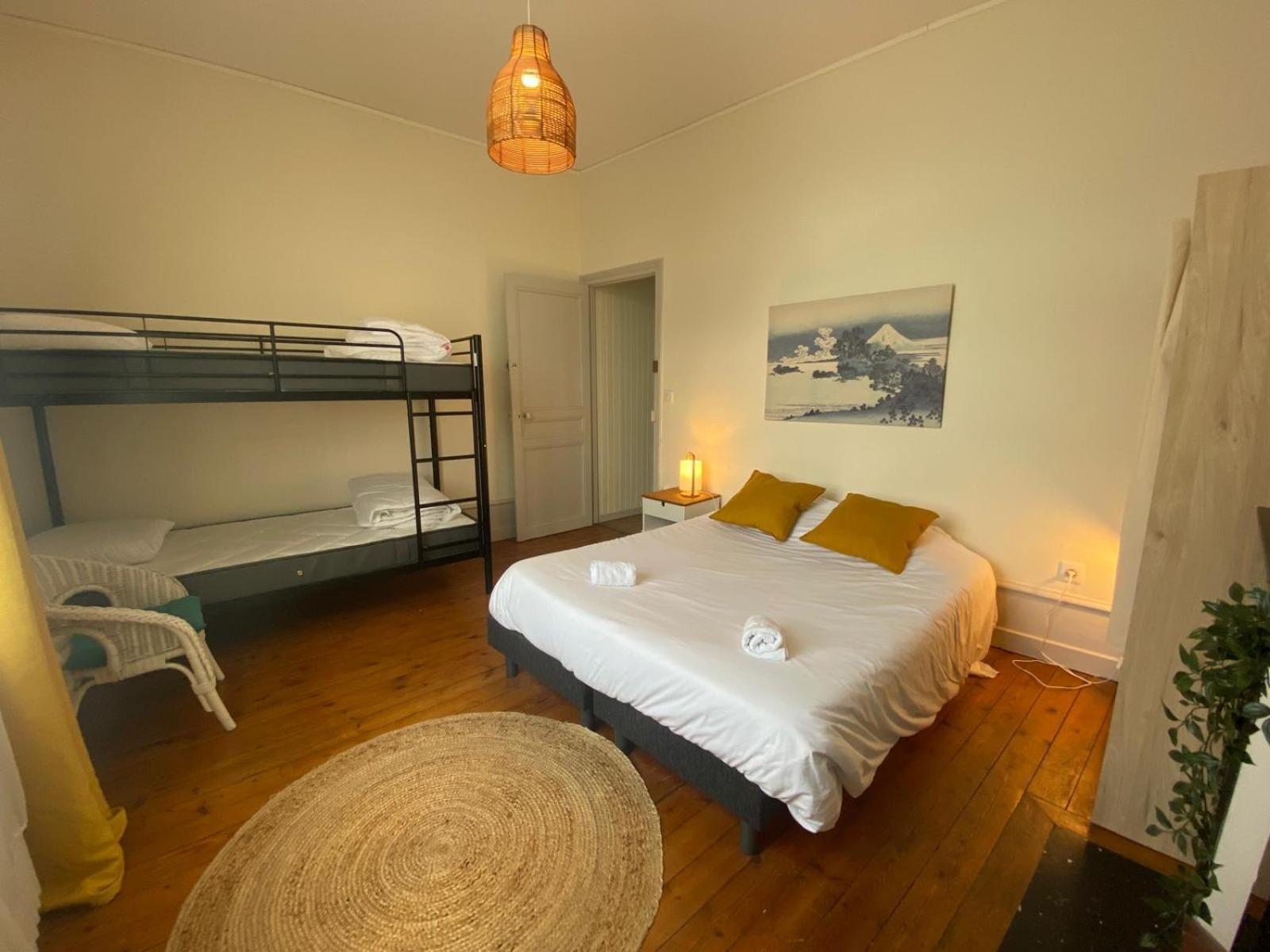 4 Chambres - Grande Maison - Parking - Jardin อาเมียงส์ ภายนอก รูปภาพ